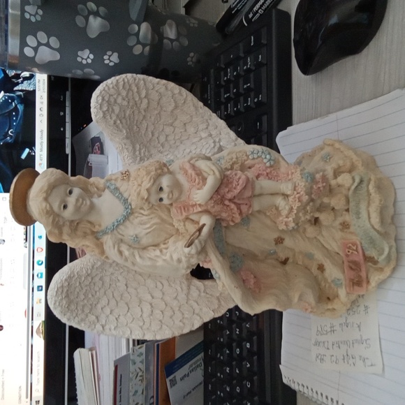 #1506 The Gift - Picture 1 of 4